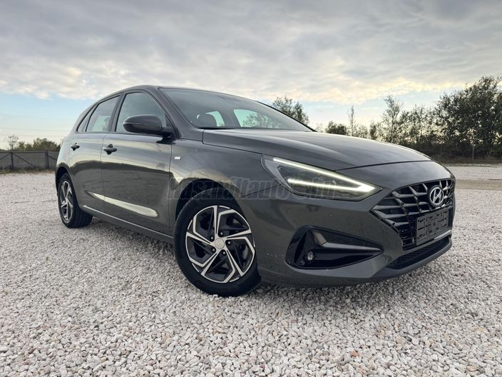 HYUNDAI I30 1.0 T-GDi Premium MHEV DCT