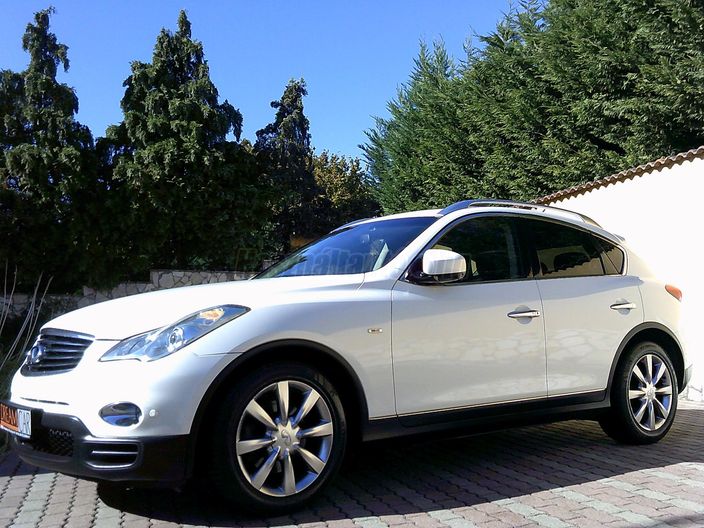 INFINITI EX EX30d 3.0 V6 GT Premium (Automata)