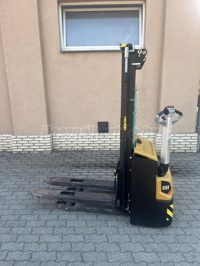 CATERPILLAR NSP12N2