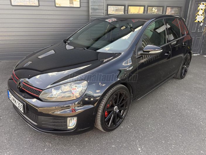 VOLKSWAGEN GOLF 2.0 TSI GTI