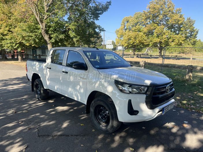 TOYOTA HILUX 2.4 D-4D 4x4 Double Active TSS