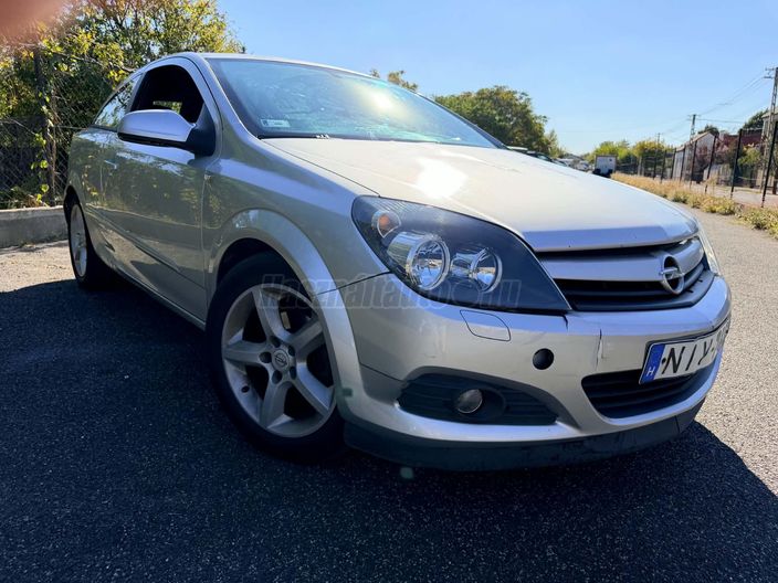 OPEL ASTRA H 1.7 CDTI GTC Sport
