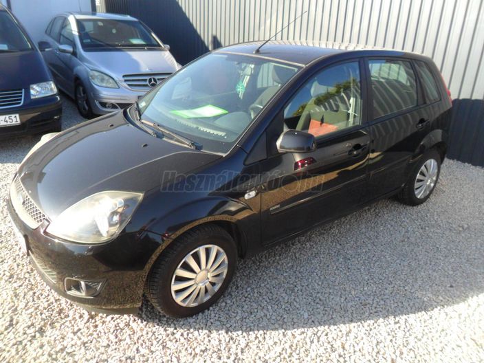 FORD FIESTA 1.25 Titanium