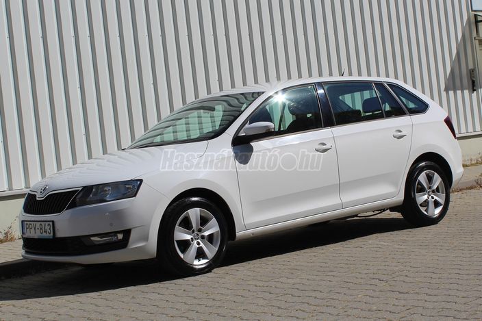 SKODA RAPID Spaceback 1.0 TSI Style