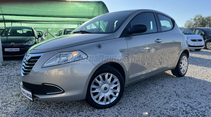 LANCIA YPSILON 0.9 TwinAir Gold