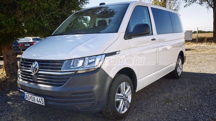 VOLKSWAGEN TRANSPORTER T6 2.0 TDi T6.1 HT 3.2t (9 személyes )