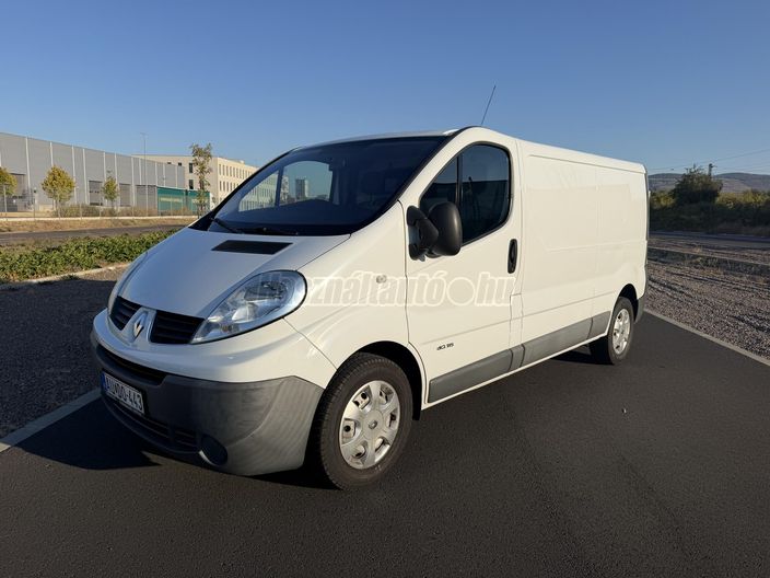 RENAULT TRAFIC 2.0 dCi L2H1P2