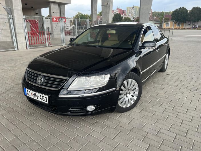 VOLKSWAGEN PHAETON 3.0 V6 TDI 4Motion (Automata) [5 személy]