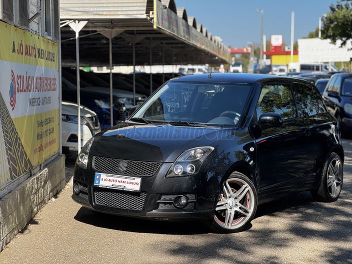 SUZUKI SWIFT 1.6 SPORT Navigátor