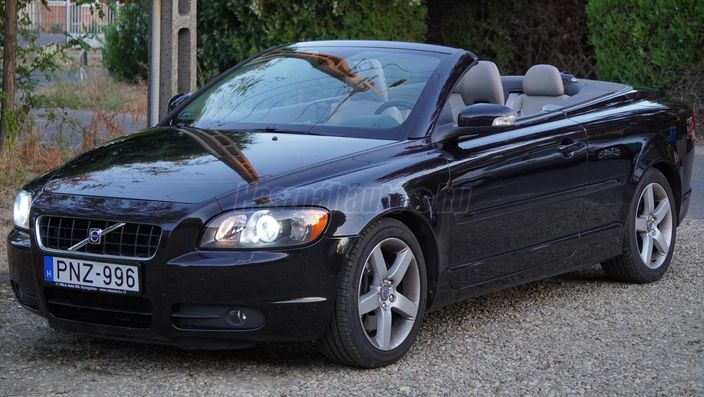 VOLVO C70 2.4i Summum (Automata)