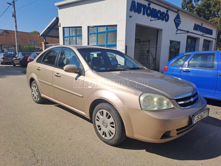 CHEVROLET LACETTI Sedan 1.4 16V Plus