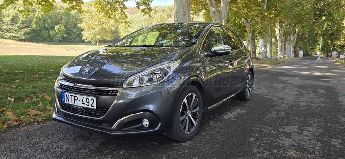 PEUGEOT 208 1.6 BlueHDi Allure