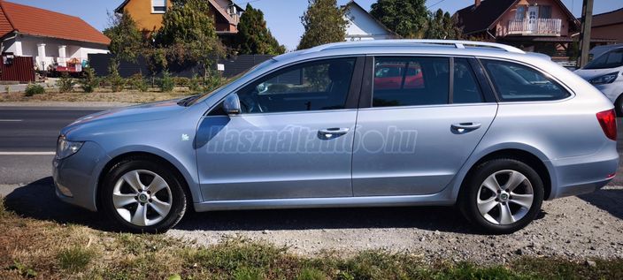 SKODA SUPERB Combi 1.6 CR TDI Elegance GreenLine