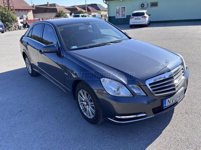 MERCEDES-BENZ E 220 CDI BlueEFFICIENCY Elegance (Automata)