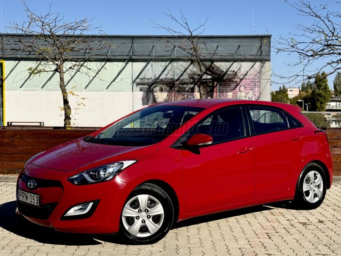 HYUNDAI I30 1.6 CRDi HP Comfort
