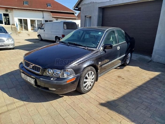 VOLVO S40 1.6 Lux