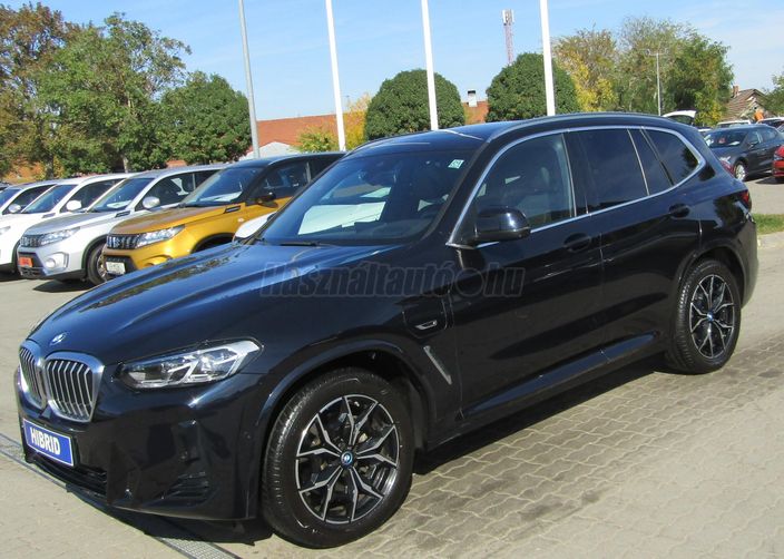 BMW X3 xDrive30e (Automata)