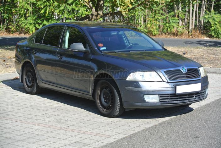 SKODA OCTAVIA 1.6 Active