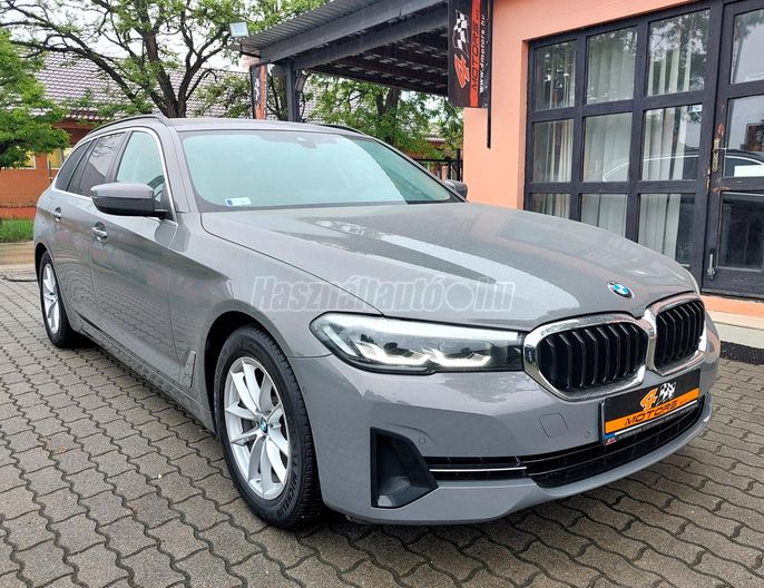 BMW 520 520d xDrive (Automata)