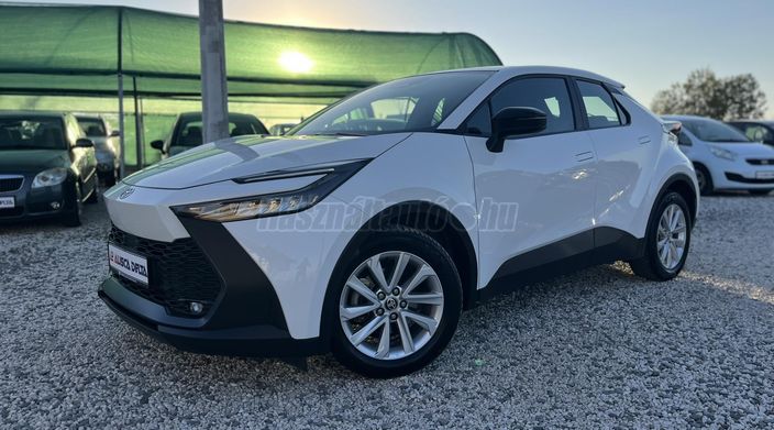 TOYOTA C-HR 1.8 Hybrid Executive e-CVT