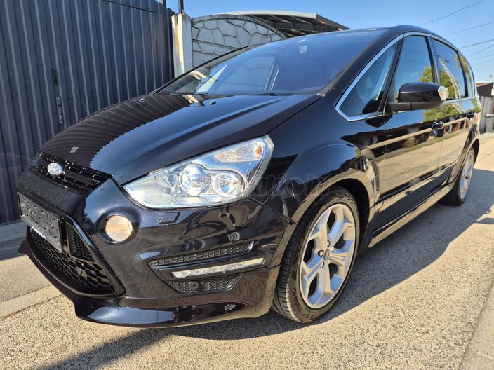FORD S-MAX 2.0 TDCi Titanium