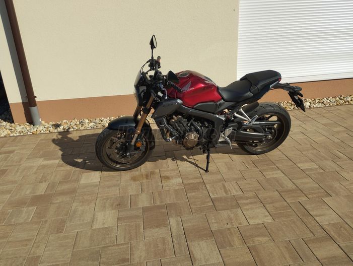 HONDA CB 650 R NEO SPORTS CAFÉ