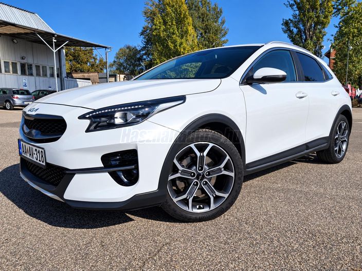 KIA XCEED 1.5 T-GDI X-Gold