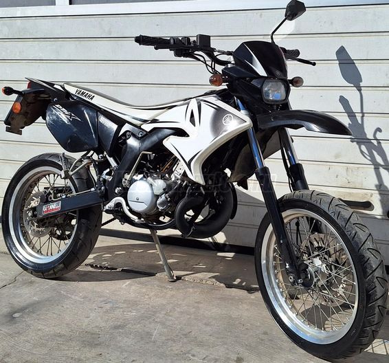 YAMAHA DT
