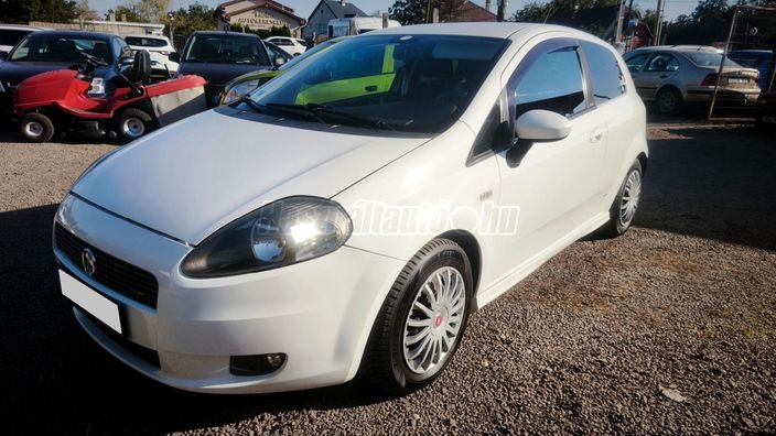 FIAT GRANDE PUNTO 1.4 16V Sport