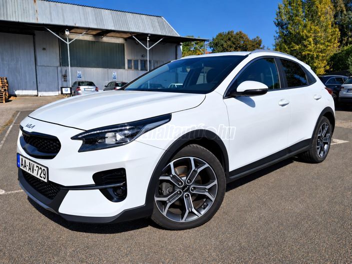 KIA XCEED 1.5 T-GDI X-Gold