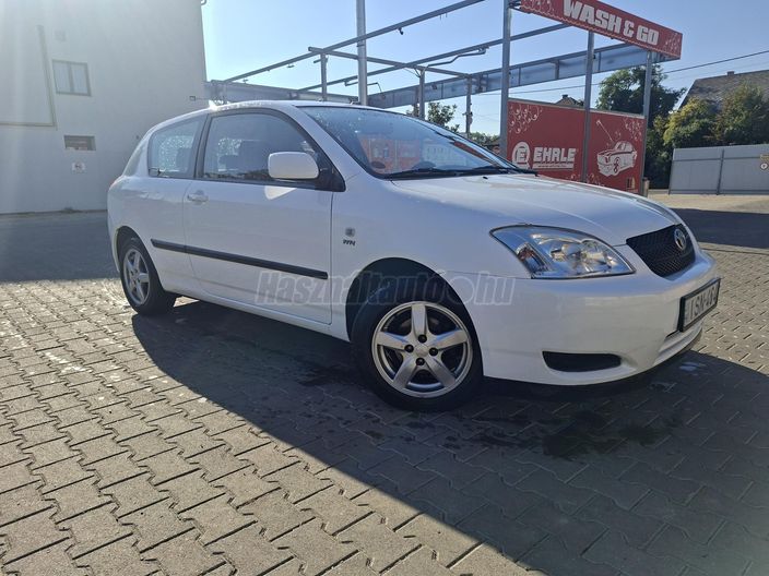 TOYOTA COROLLA 1.4 Linea Terra