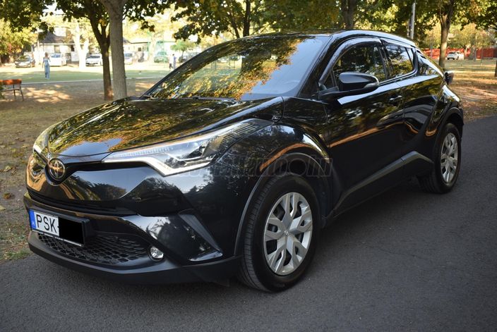 TOYOTA C-HR 1.2T Executive LED