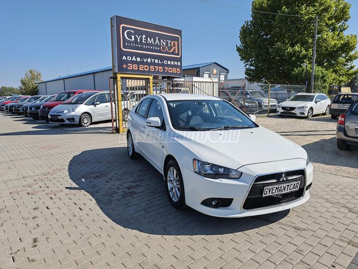 MITSUBISHI LANCER Sportback 1.6 Invite