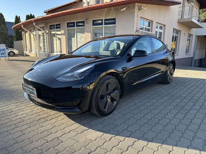TESLA MODEL 3 RWD (Automata)