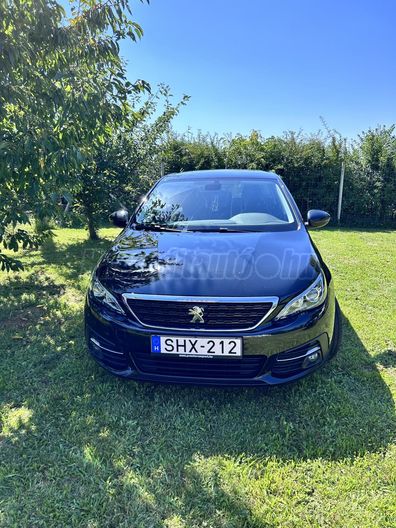 PEUGEOT 308 1.2 PureTech Active Pack