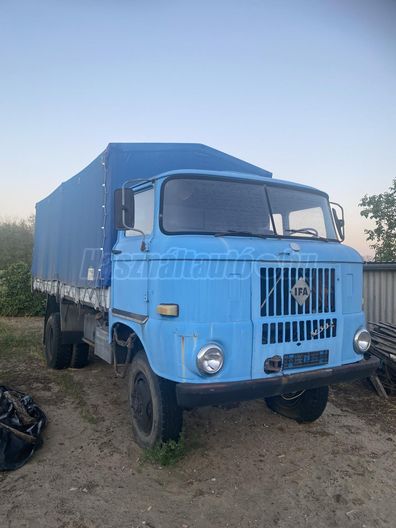 IFA W50