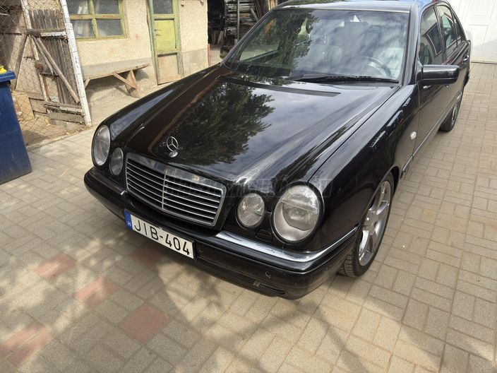 MERCEDES-BENZ E 430 Avantgarde (Automata)