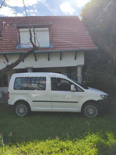 VOLKSWAGEN CADDY 1.6 CR TDI Life Highline