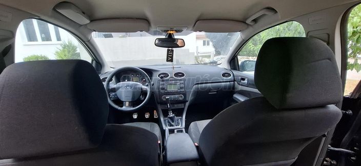 FORD FOCUS 2.0 TDCi Titanium