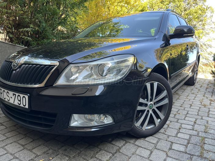 SKODA OCTAVIA Combi 1.6 CR TDI Ambition DPF