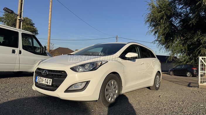 HYUNDAI I30 1.6 CRDi LP Business