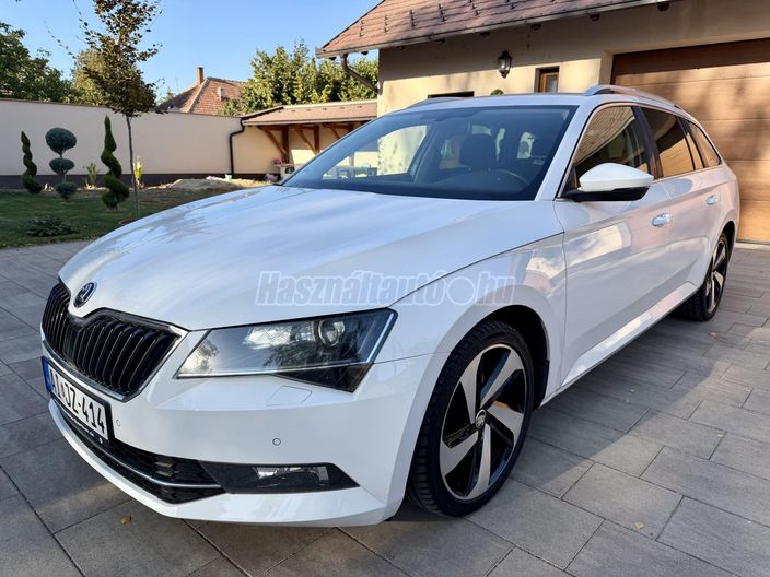 SKODA SUPERB Combi 2.0 TDi Ambition DSG
