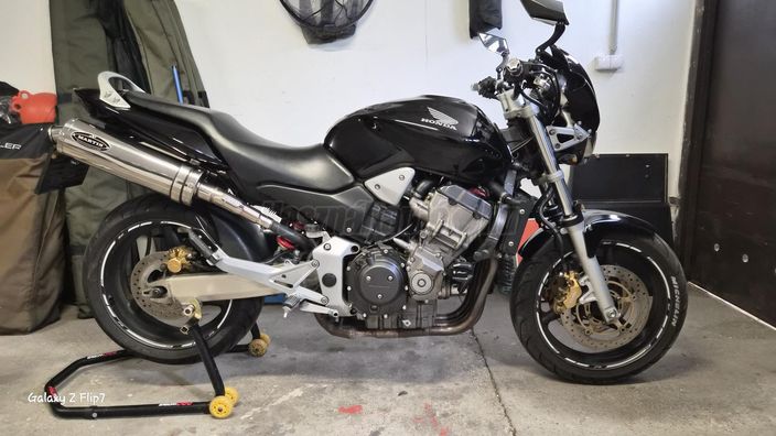 HONDA CB 900 F (HORNET)