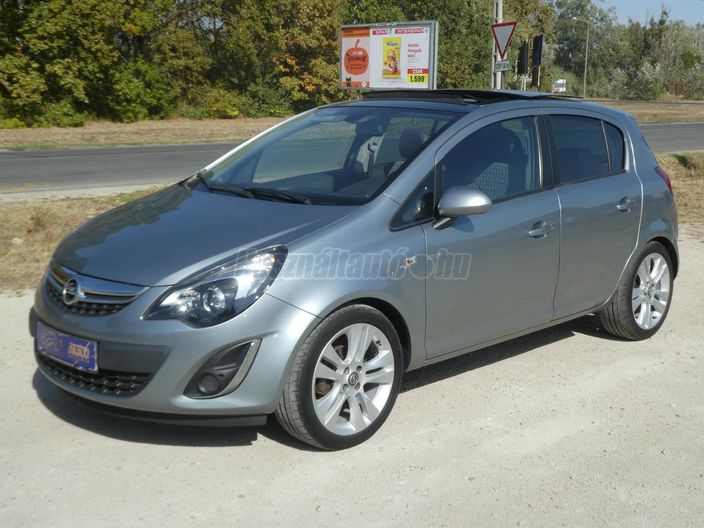OPEL CORSA D 1.4 Sport