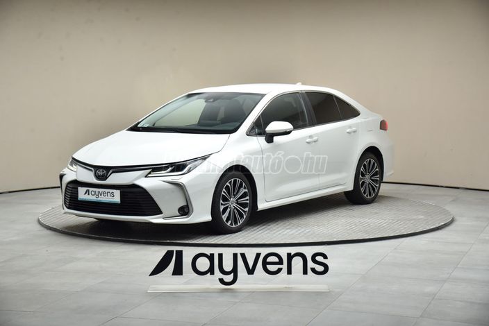 TOYOTA COROLLA Sedan 1.6 Comfort Style Tech