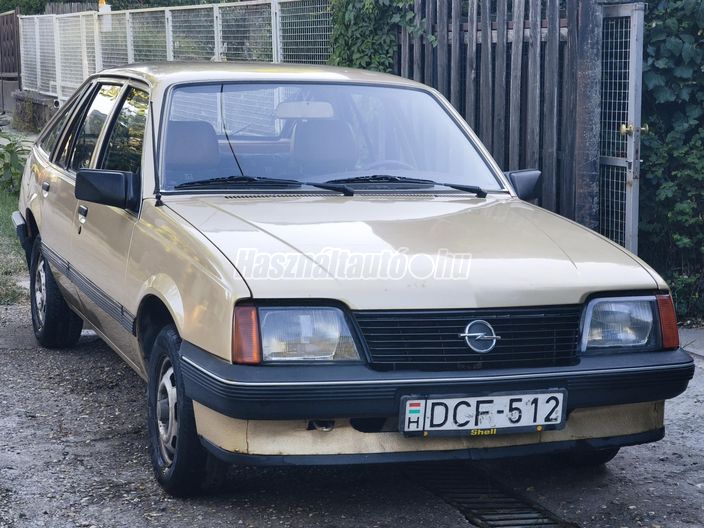 OPEL ASCONA 1.3 Berlina