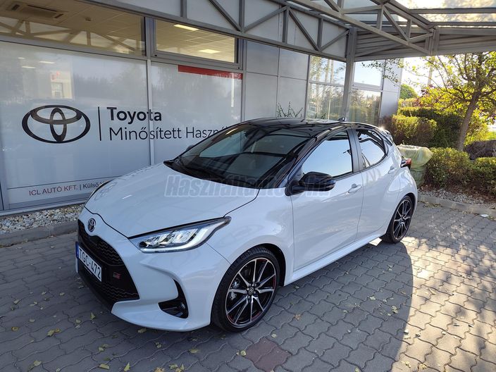 TOYOTA YARIS 1.5 Hybrid GR Sport e-CVT