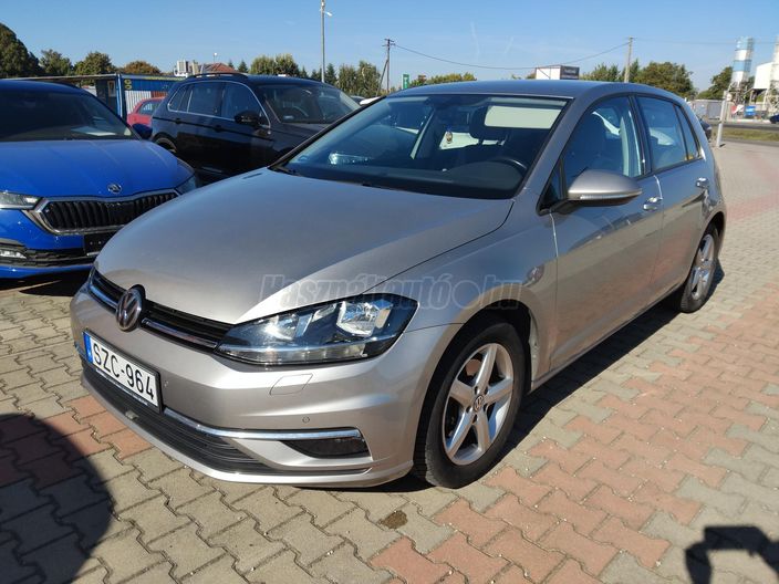 VOLKSWAGEN GOLF VII 1.6 TDI BMT Trendline