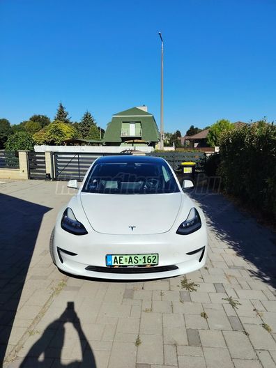 TESLA MODEL 3 Long Range AWD (Automata)