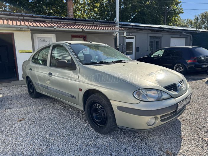 RENAULT MEGANE Classic 1.4 16V RN